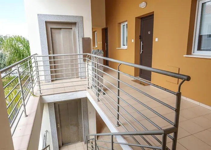 Mythical Sands And Apartment *